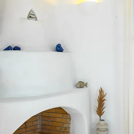 Avelia Paros Apartment